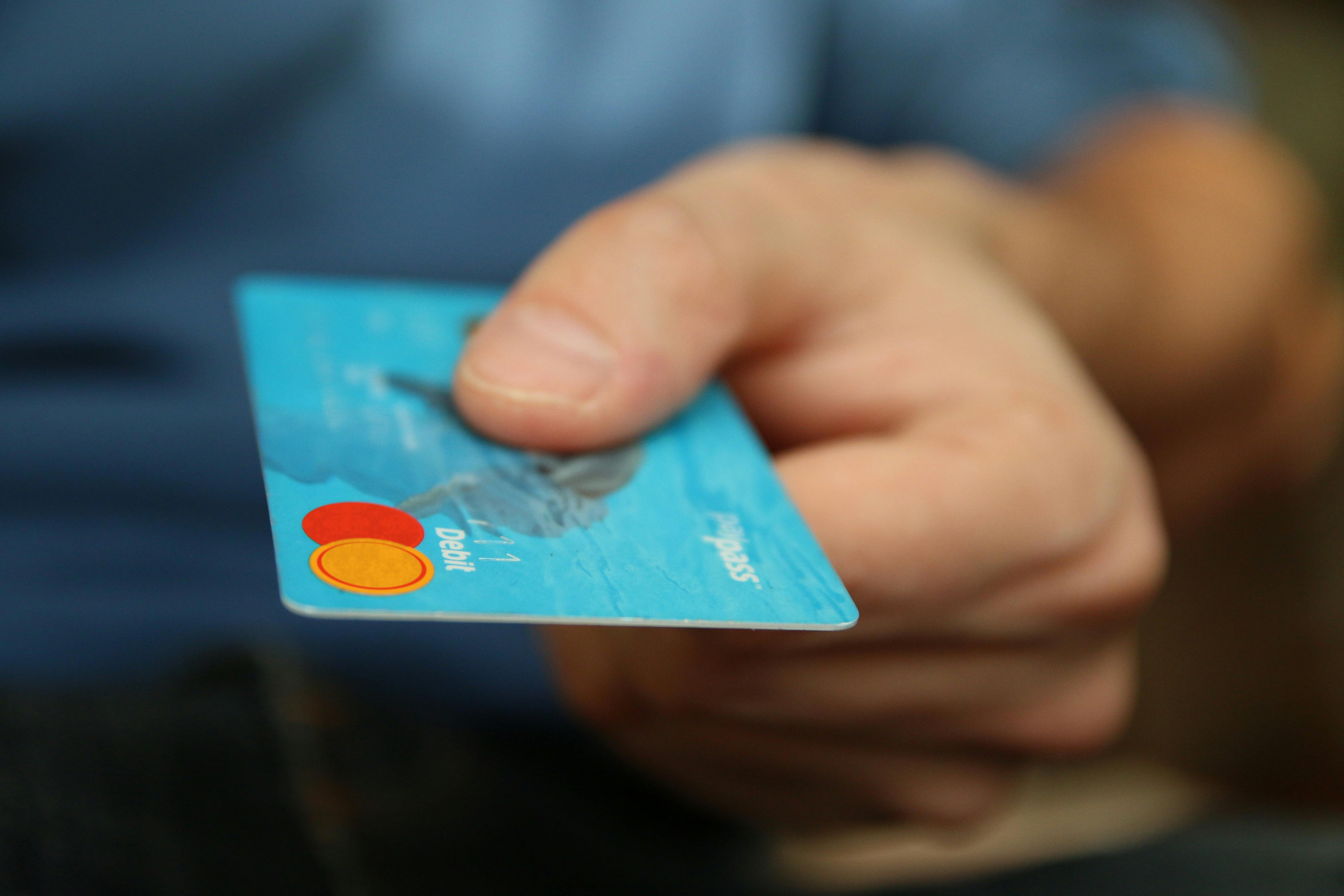 Top Mistakes in Fixing Your Credit Score